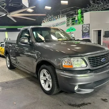 2004 Ford F-150 SVT Lightning
