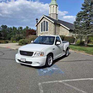 2004 Ford F-150 SVT Lightning