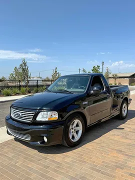 2004 Ford F-150 SVT Lightning