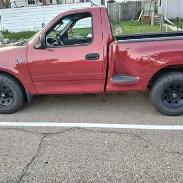 2004 Ford F-150 Short Bed