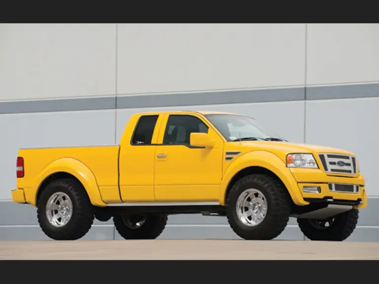 2004 Ford F-150 10th Gen - Image 2 of 10