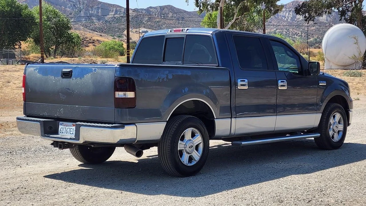 2004 Ford F-Series - Image 7 of 31
