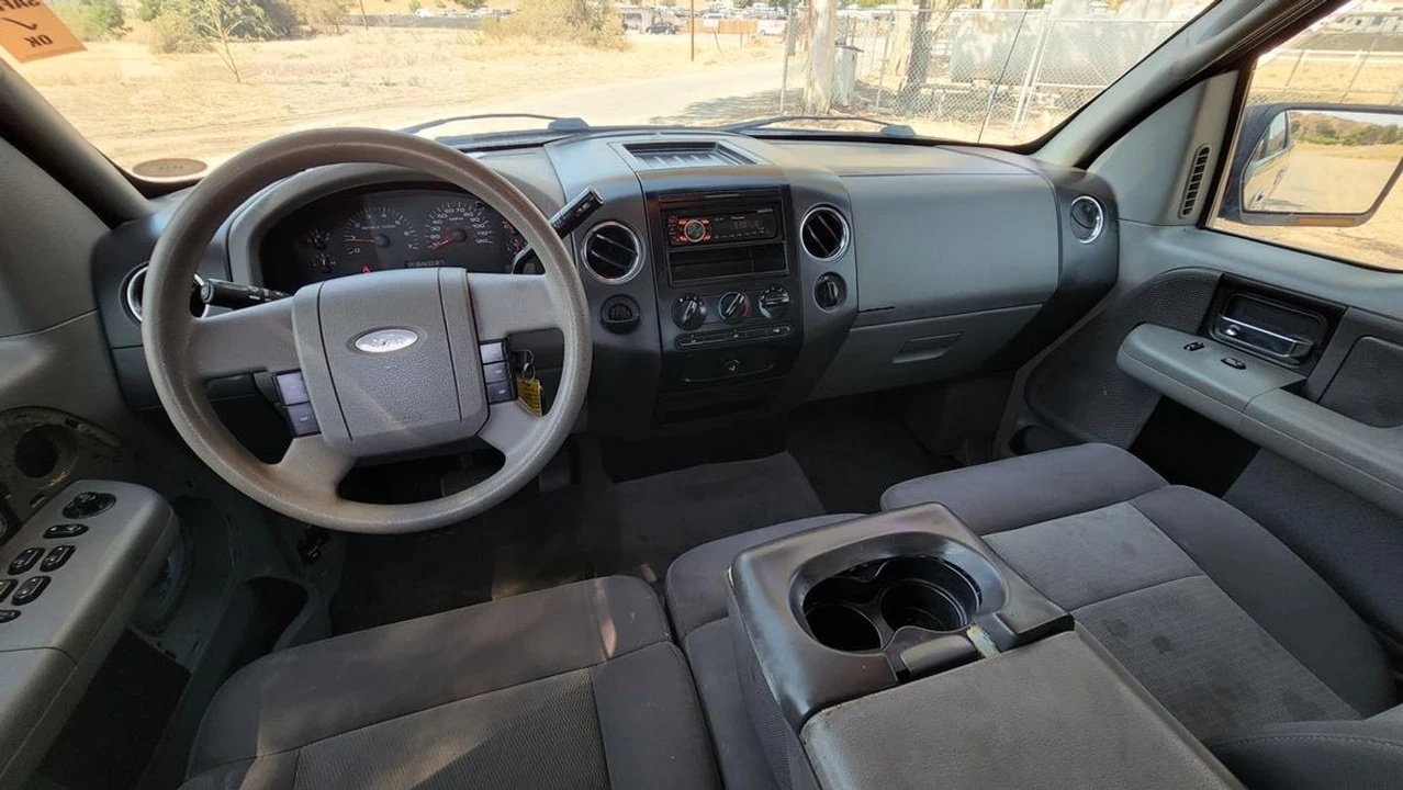 2004 Ford F-150 10th Gen - Image 8 of 12