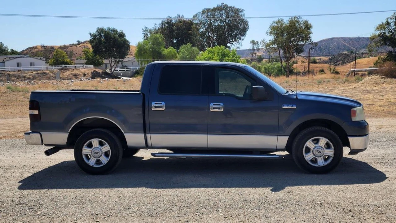 2004 Ford F-Series - Image 13 of 31