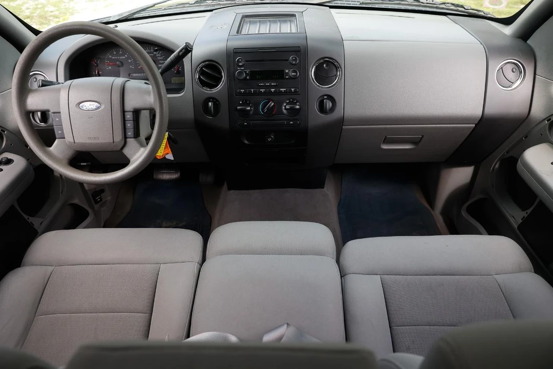 2004 Ford F-150 10th Gen - Image 2 of 31