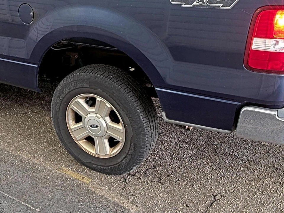 2004 Ford F-150 10th Gen - Image 10 of 10