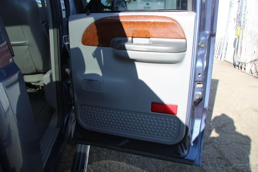 2004 Ford Super Duty 1st Gen - Image 21 of 21