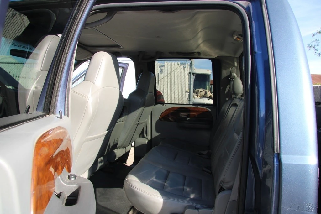 2004 Ford Super Duty 1st Gen - Image 20 of 21