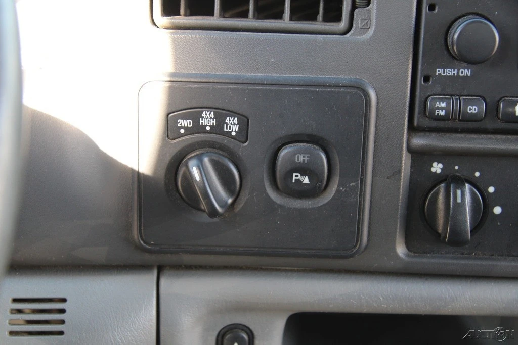 2004 Ford Super Duty 1st Gen - Image 18 of 21