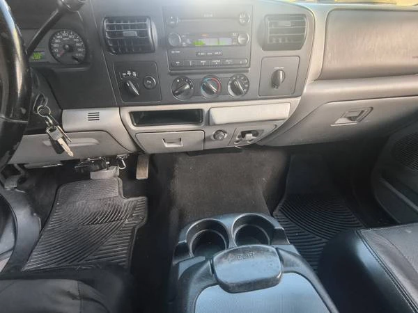 2004 Ford Super Duty 1st Gen - Image 9 of 13