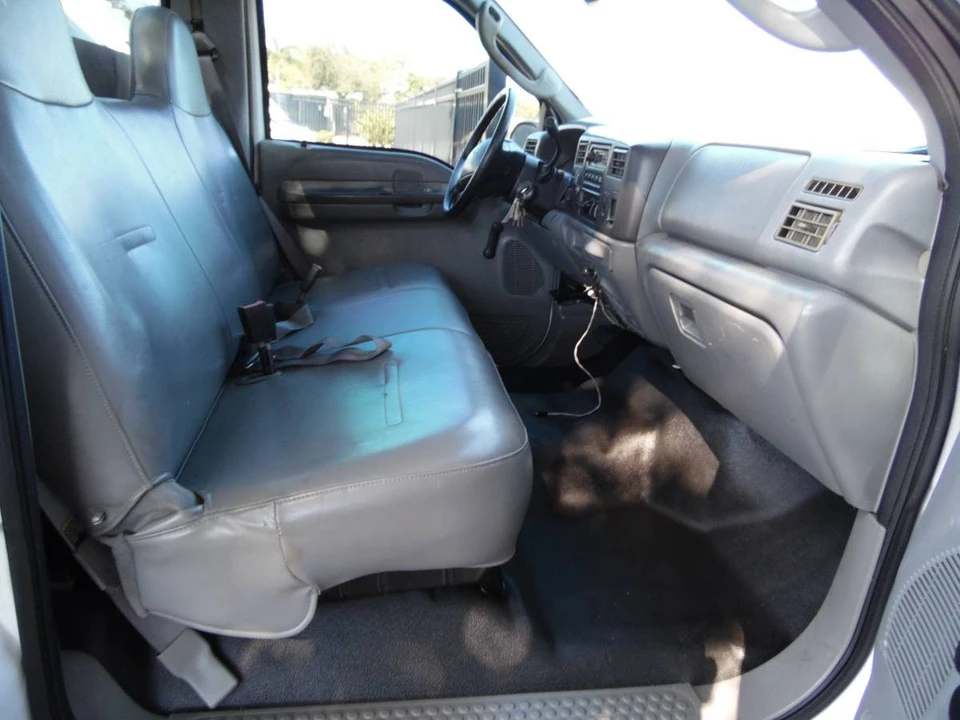 2004 Ford Super Duty 1st Gen - Image 18 of 21