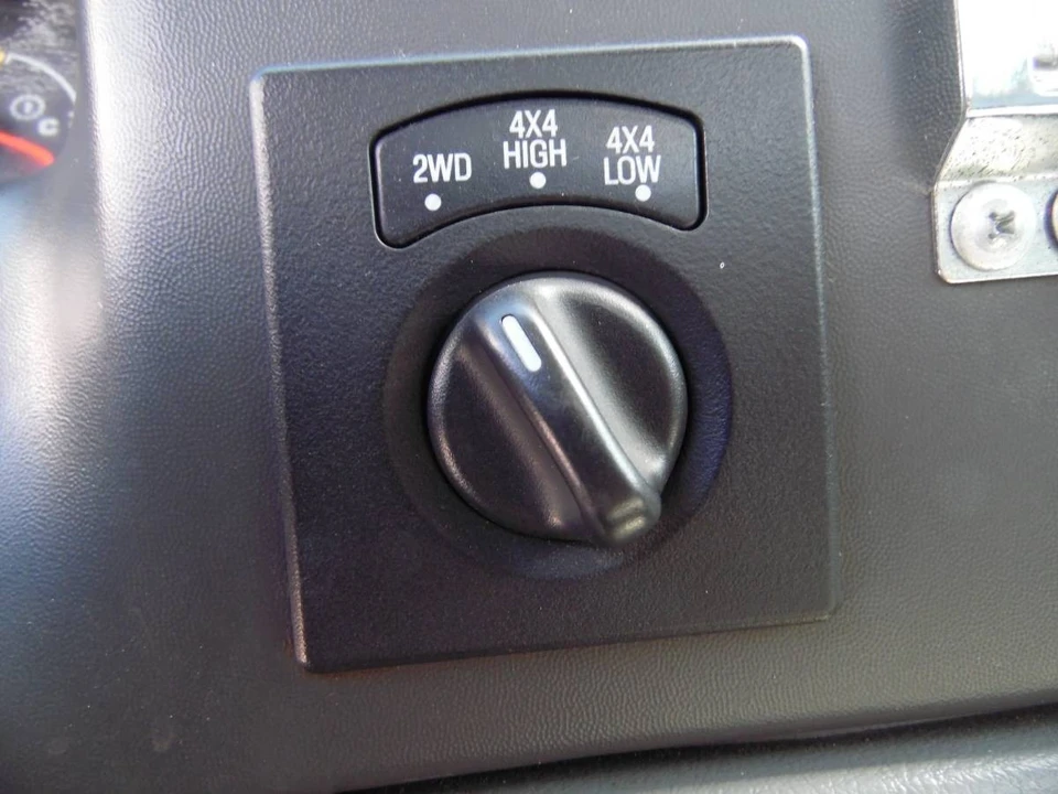 2004 Ford Super Duty 1st Gen - Image 15 of 21