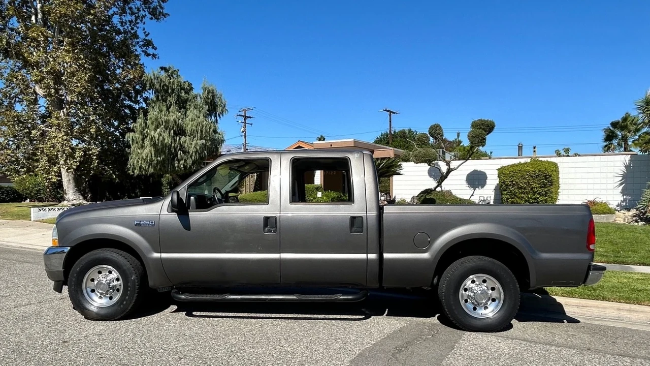 2004 Ford Super Duty 1st Gen - Image 11 of 18