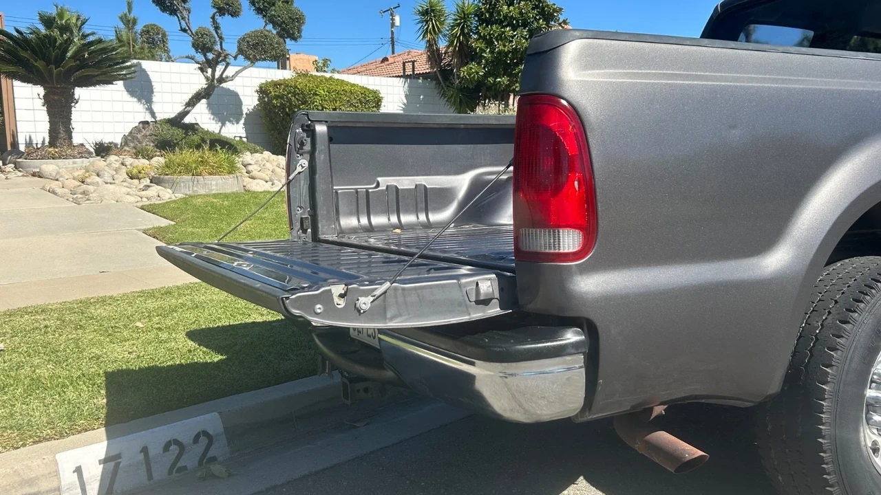 2004 Ford Super Duty 1st Gen - Image 14 of 18