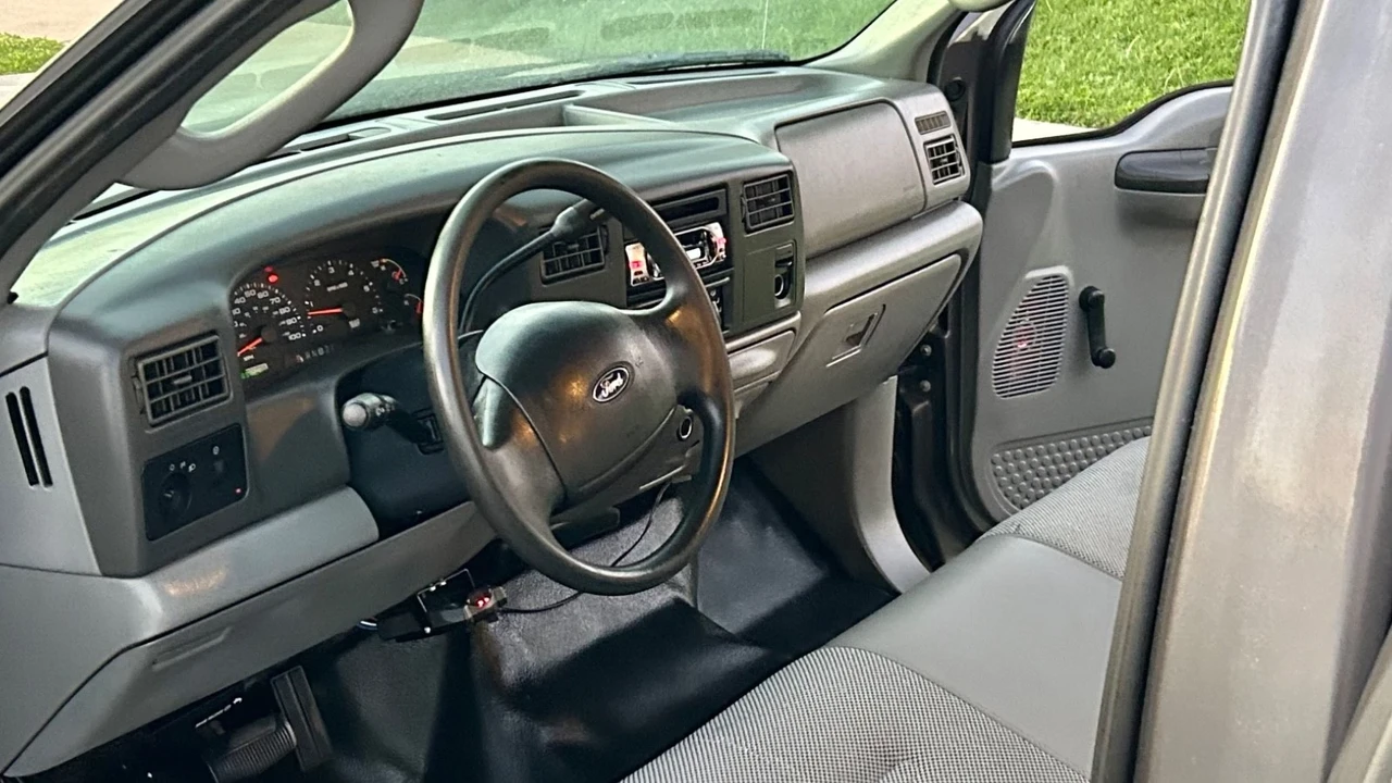 2004 Ford Super Duty 1st Gen - Image 8 of 18