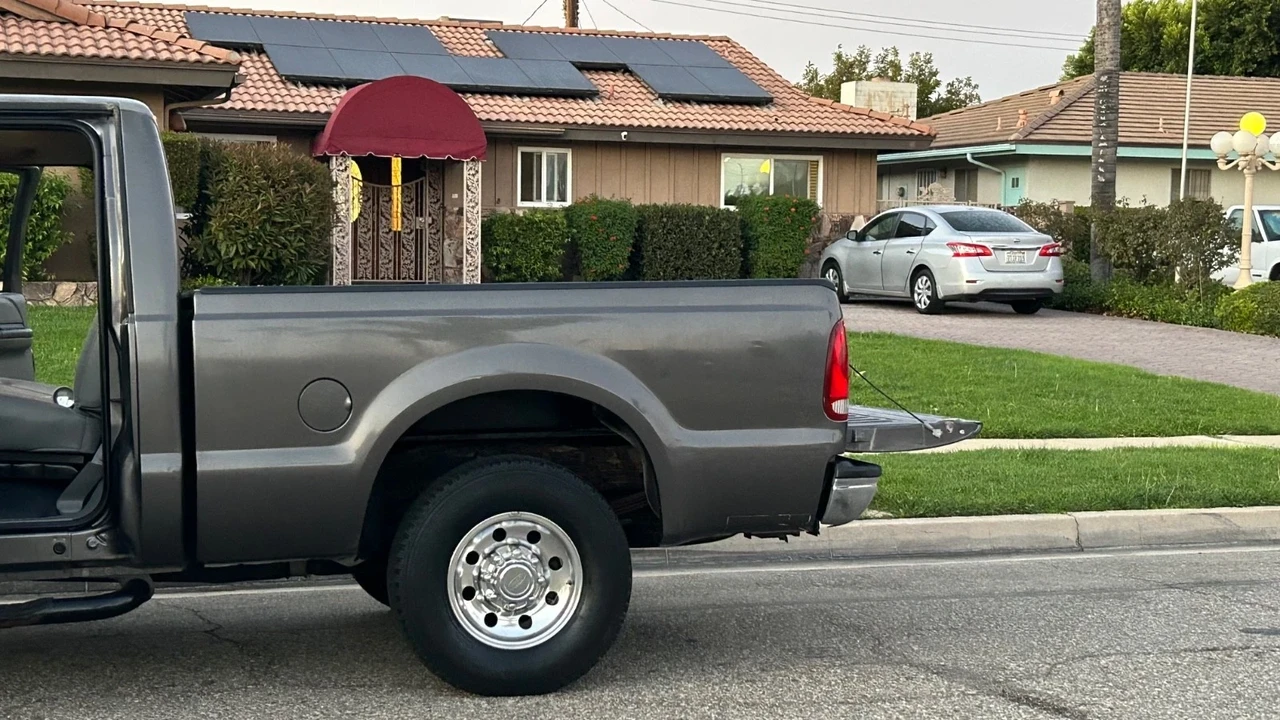 2004 Ford Super Duty 1st Gen - Image 3 of 18
