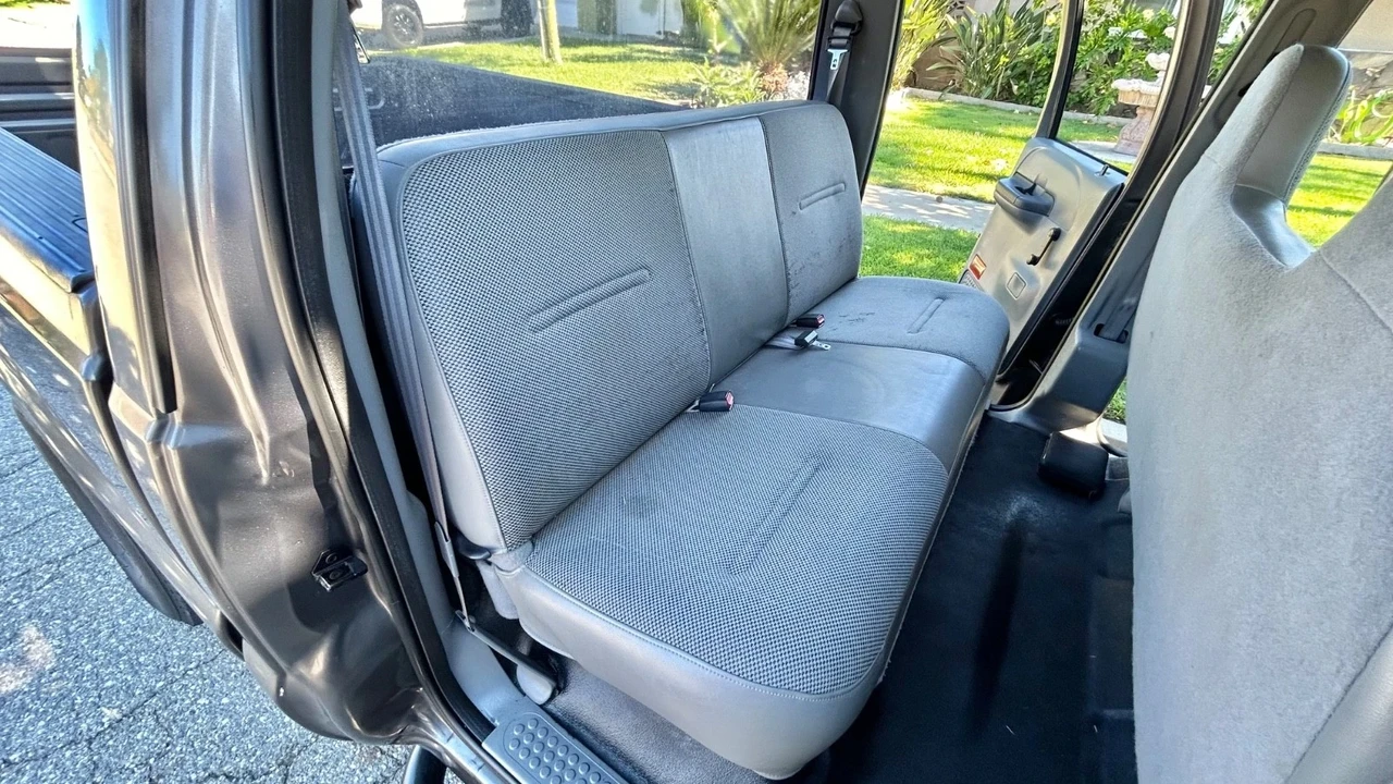 2004 Ford Super Duty 1st Gen - Image 6 of 18