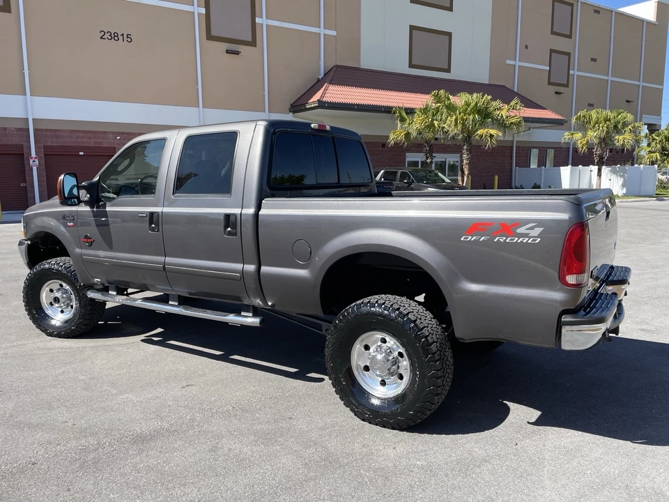 2004 Ford Super Duty 1st Gen - Image 2 of 21