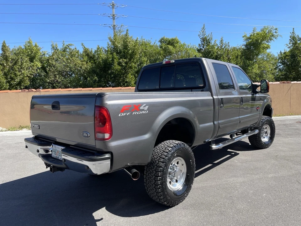 2004 Ford Super Duty 1st Gen - Image 11 of 21