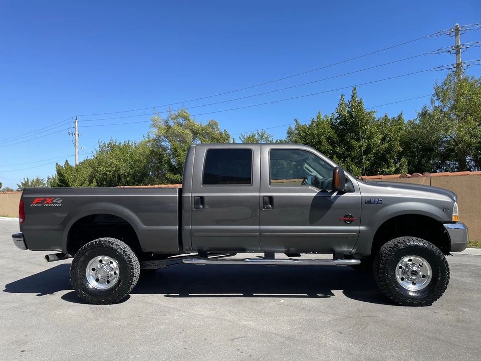 2004 Ford Super Duty 1st Gen - Image 9 of 21