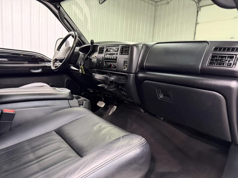 2004 Ford F-Series - Image 9 of 20