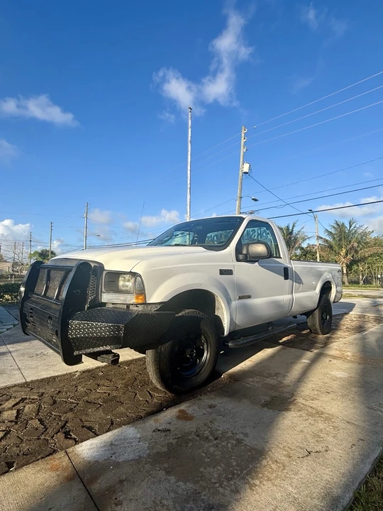 2004 Ford Super Duty 1st Gen - Image 2 of 10