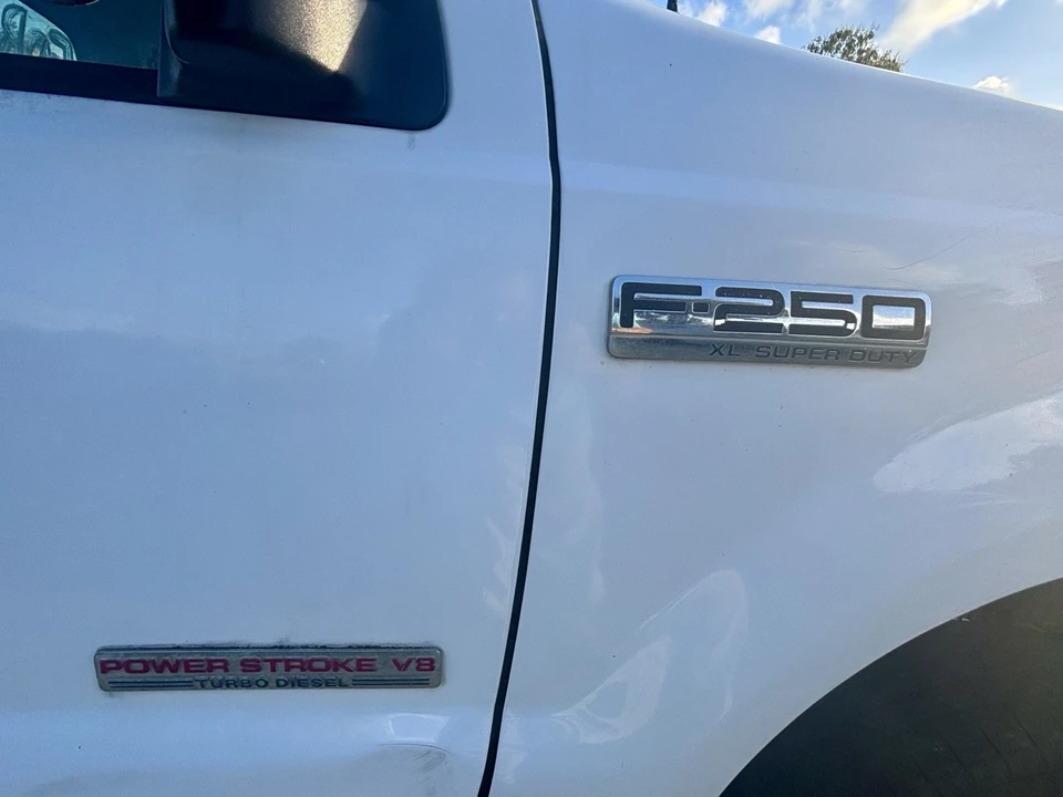 2004 Ford Super Duty 1st Gen - Image 6 of 10