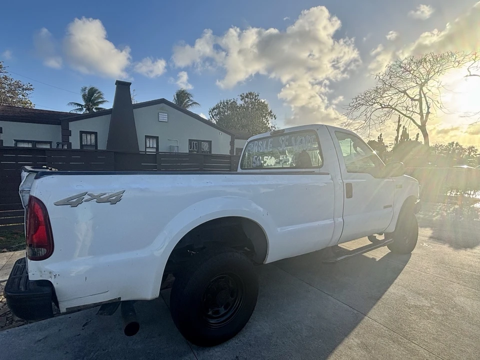 2004 Ford Super Duty 1st Gen - Image 3 of 10