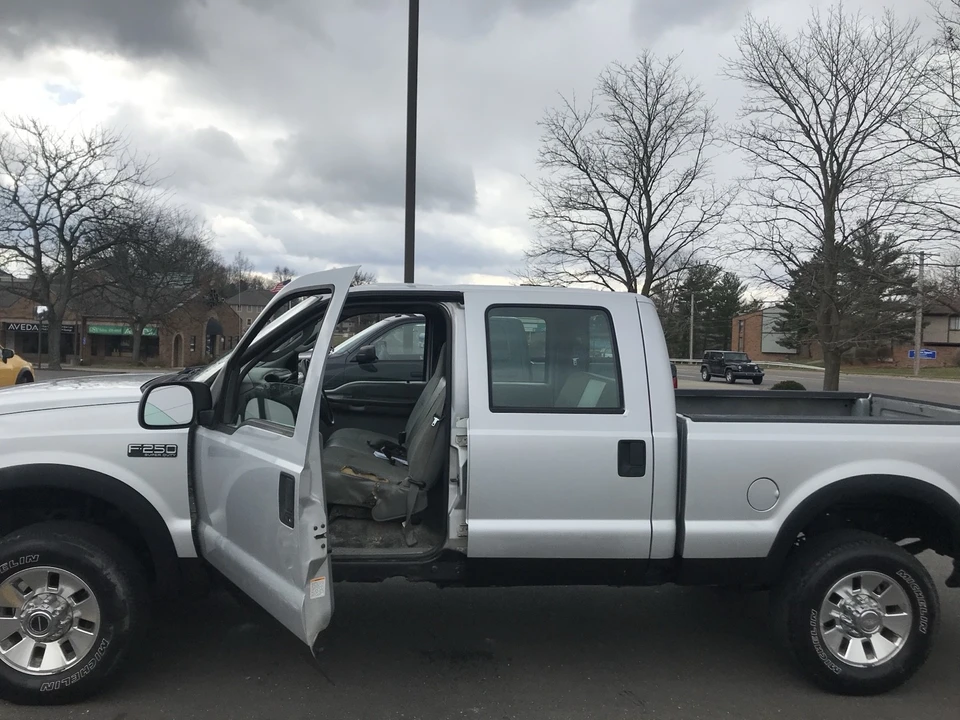 2004 Ford Super Duty 2nd Gen - Image 7 of 8