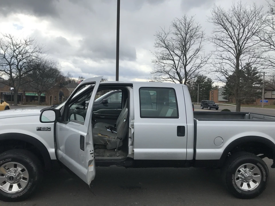 2004 Ford Super Duty 1st Gen - Image 7 of 7