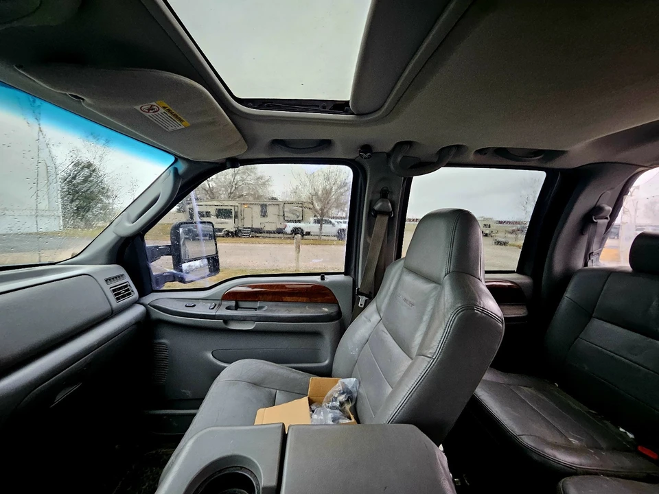 2004 Ford Super Duty 1st Gen - Image 13 of 18