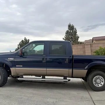 2004 Ford F-250 Lariat Short Bed