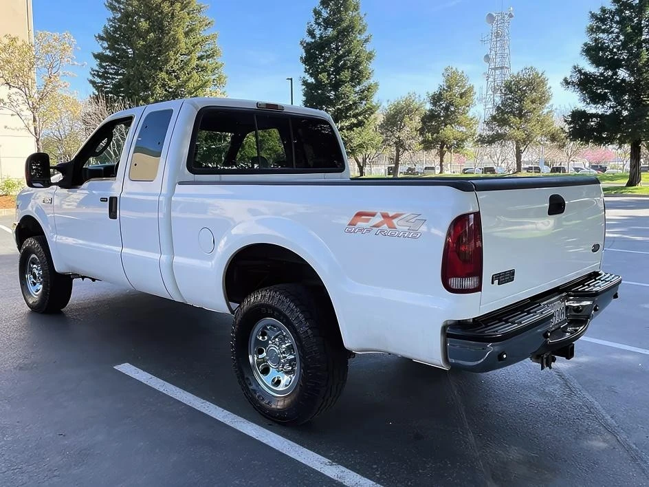 2004 Ford Super Duty 1st Gen - Image 6 of 15
