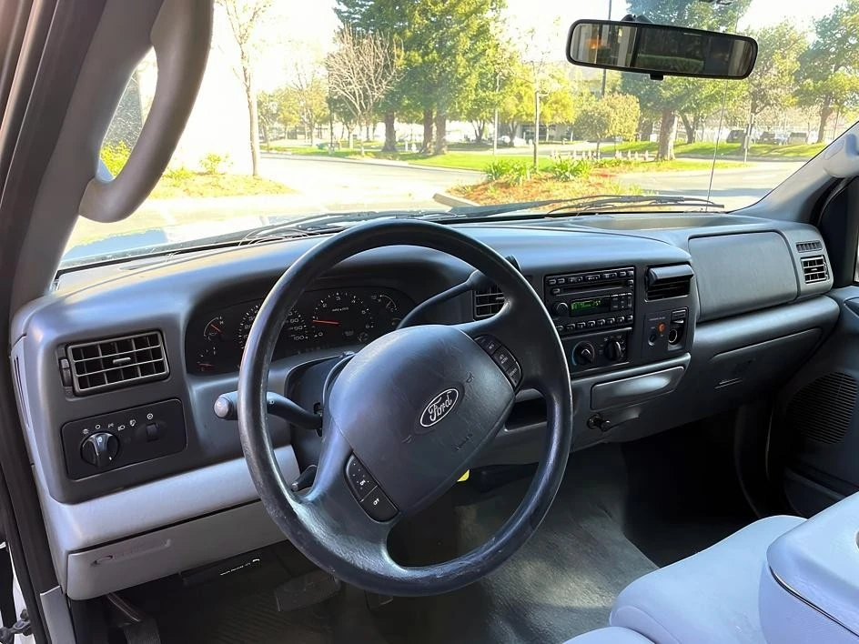 2004 Ford Super Duty 1st Gen - Image 12 of 15