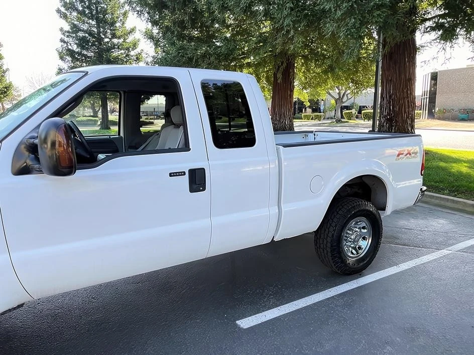 2004 Ford Super Duty 1st Gen - Image 5 of 15