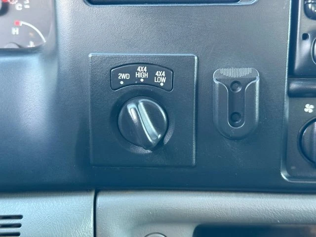 2004 Ford Super Duty 1st Gen - Image 13 of 21