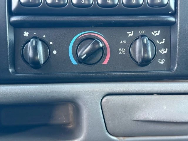 2004 Ford Super Duty 1st Gen - Image 15 of 21