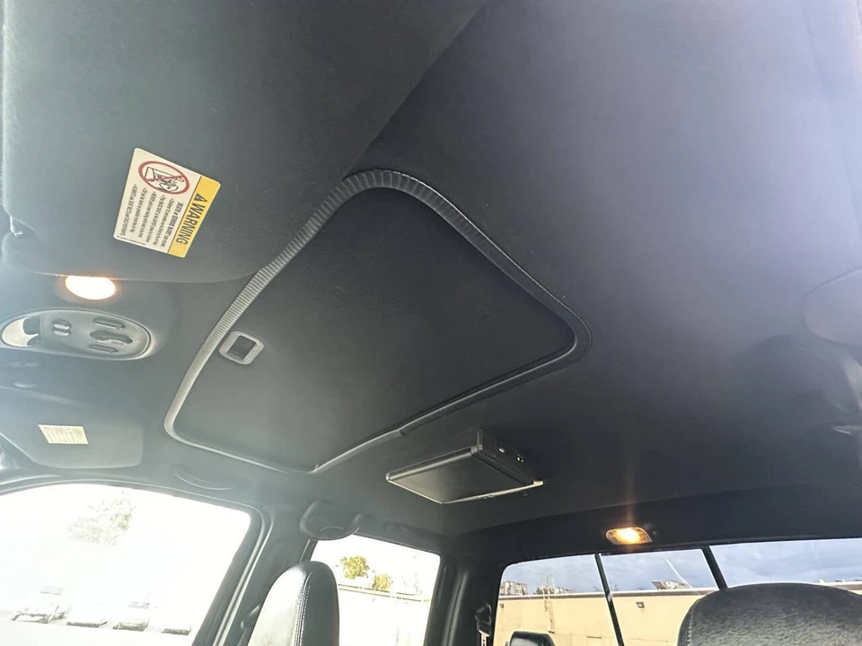 2004 Ford Super Duty 1st Gen - Image 19 of 21