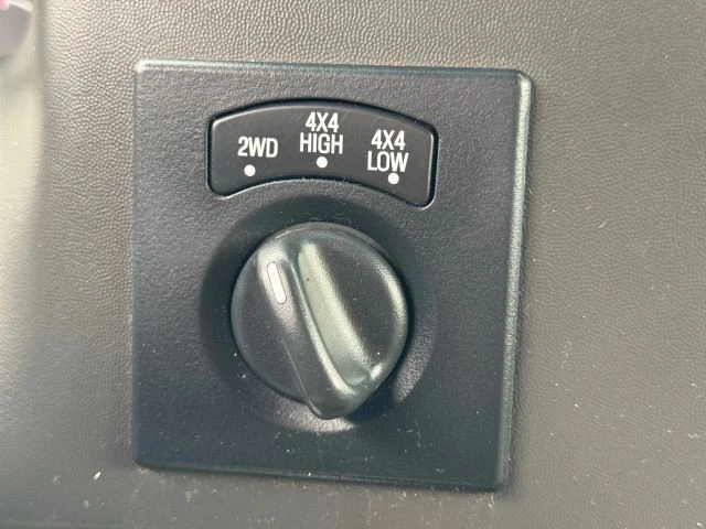 2004 Ford Super Duty 1st Gen - Image 28 of 31