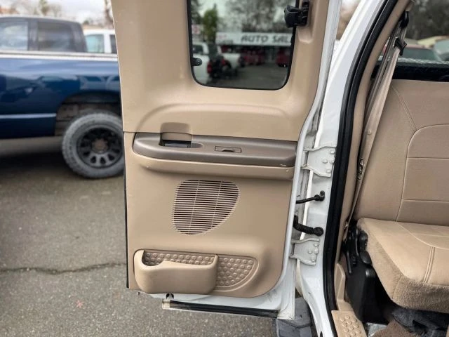 2004 Ford Super Duty 1st Gen - Image 20 of 21