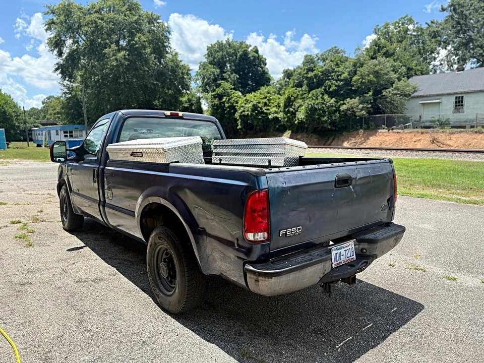 2004 Ford - Image 7 of 12
