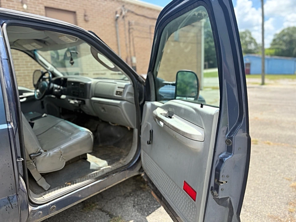 2004 Ford - Image 10 of 12