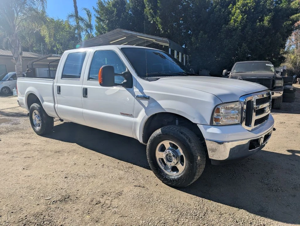 2004 Ford Super Duty 1st Gen - Image 8 of 14