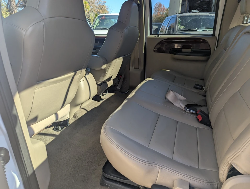 2004 Ford Super Duty 1st Gen - Image 11 of 15