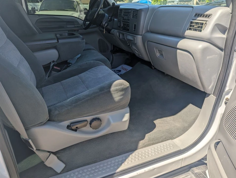 2004 Ford Super Duty 1st Gen - Image 11 of 15