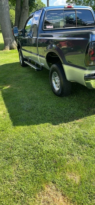 2004 Ford Super Duty 1st Gen - Image 4 of 12