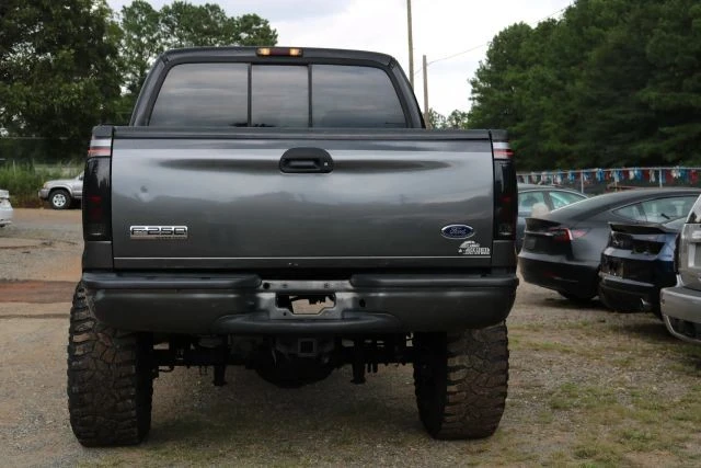 2004 Ford Super Duty 2nd Gen - Image 3 of 21