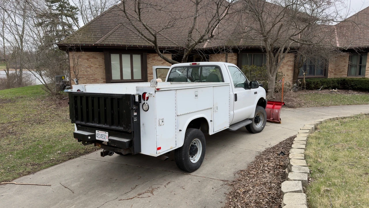 2004 Ford Super Duty 1st Gen - Image 16 of 21