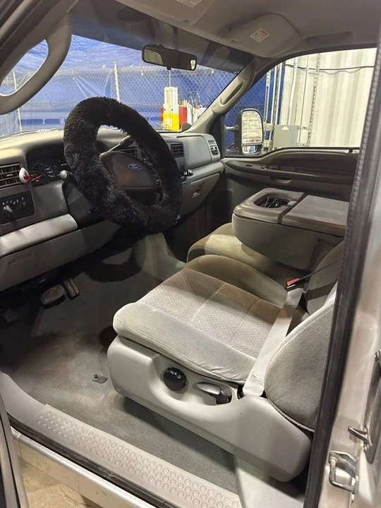 2004 Ford Super Duty 1st Gen - Image 7 of 10