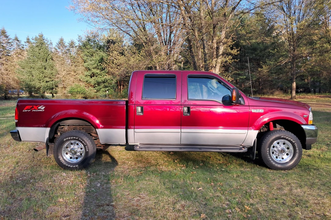 2004 Ford Super Duty 1st Gen - Image 3 of 31